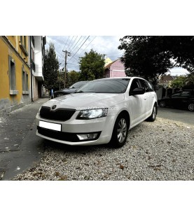 Skoda Octavia 3 LED első szett halogén lámpás modellhez
